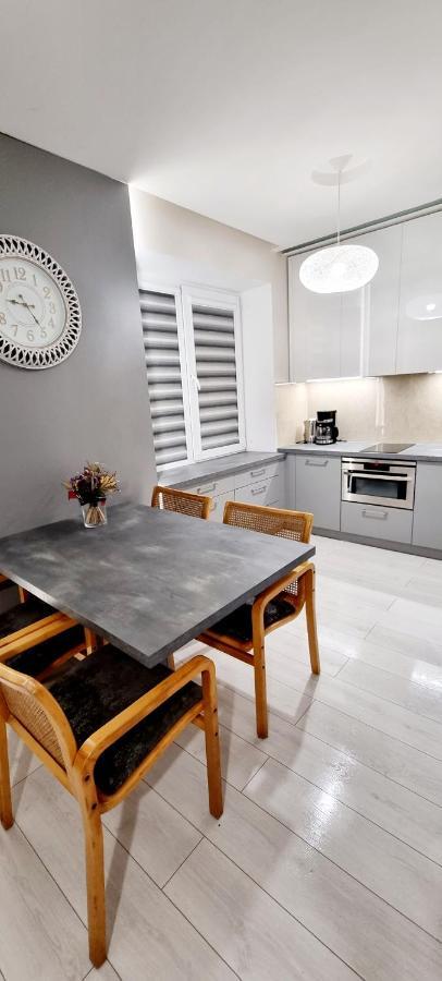 Apartamentai Miesto Centre Шяуляй Екстер'єр фото